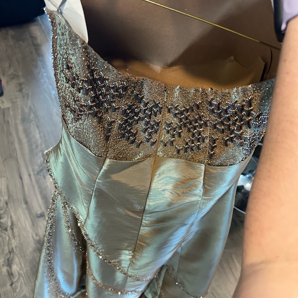 Jovani ball gown.  Gorgeous beading. Size 12 - Picture 2 of 3